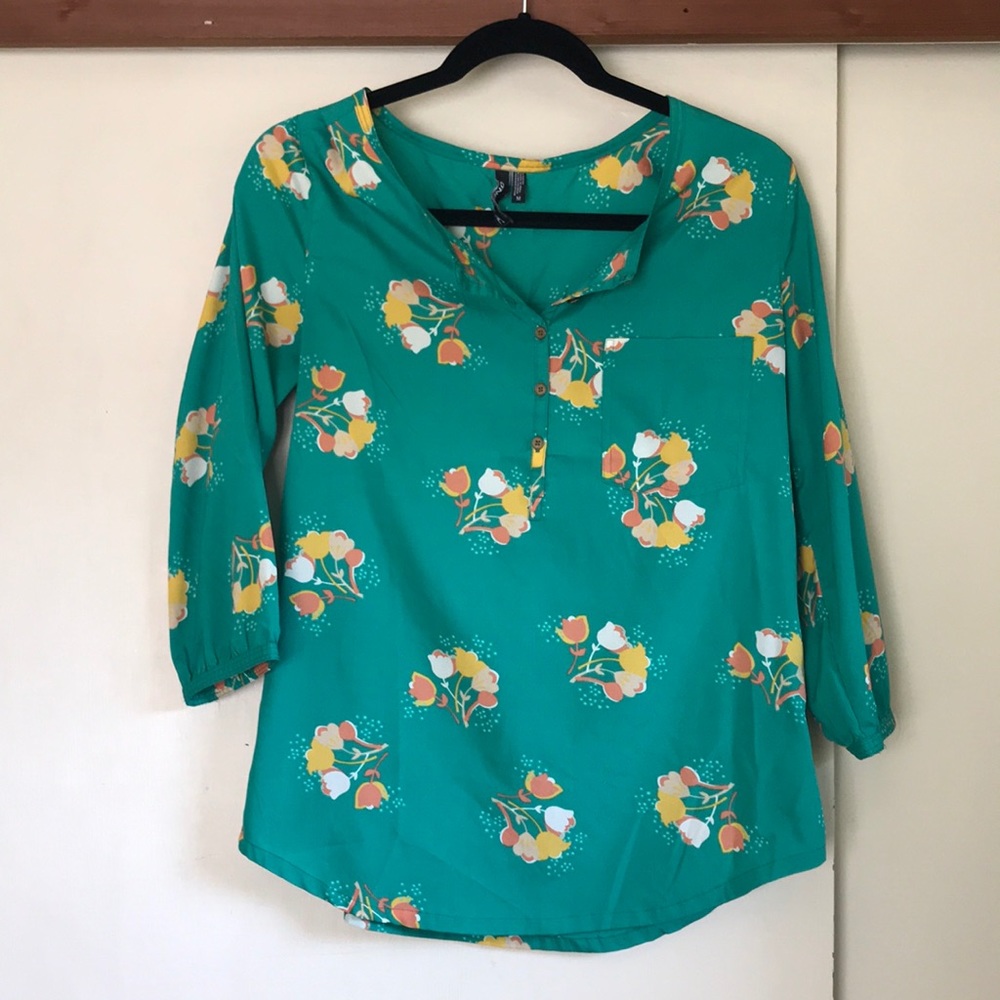 O’Neill Green Floral 3/4 Sleeve Top women’s size m